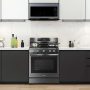 Samsung - Open Box 6.0 Cu. Ft. Freestanding Gas Convection Range with WiFi and No-Preheat Air Fry - Black Stainless Steel - Image 1